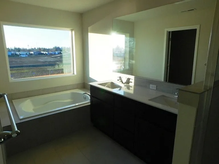 4707 Astronaut Ave NW — Photo 31