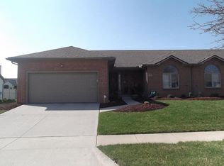 4799 Cypress Grove Ct, Groveport, OH 43125