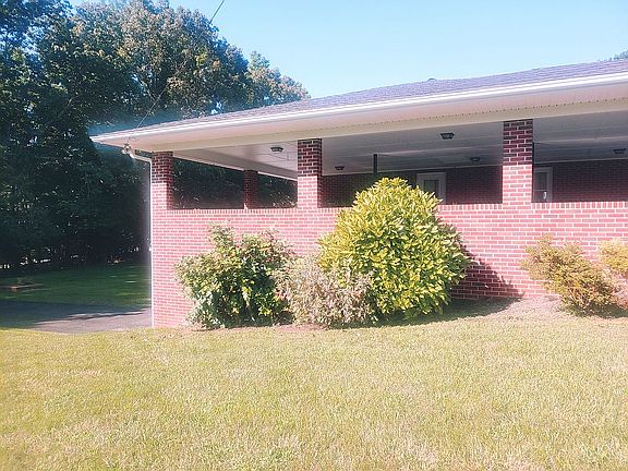 5th image of 30 Wendover Dr