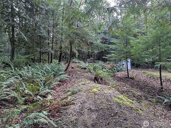 3rd image of 4131 Sunset Beach Drive NW