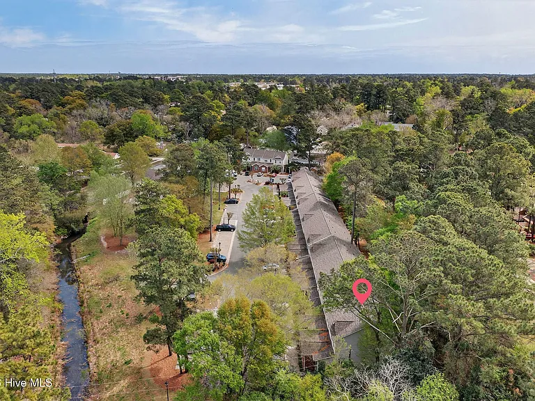 993 Downey Branch Ln — Photo 29