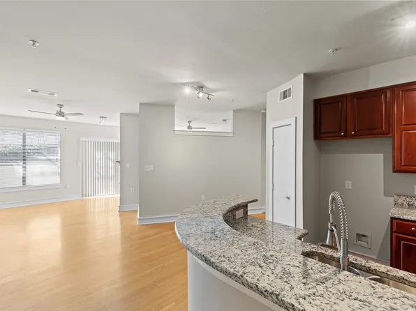 3320 Camp Bowie Blvd APT 1102, Fort Worth, TX 76107