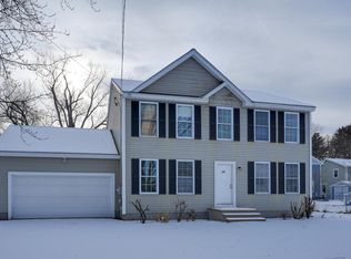 48 Greenleaf Street, Manchester, NH 03103