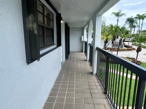 18310 Mediterranean Blvd, Hialeah, FL