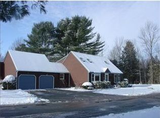 15 Cortland Cir, Bangor, ME 04401