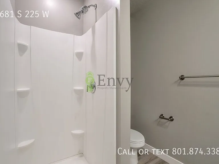 1681 S 225 W — Photo 10