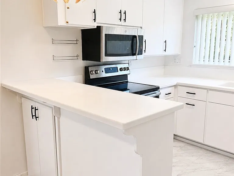 1745 Maple Ave #49 — Photo 8