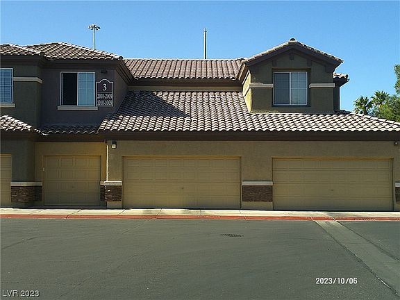 2nd image of 6868 Sky Pointe Dr Unit 2009