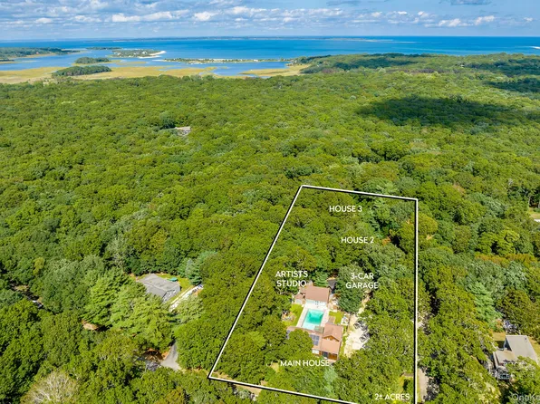 125 Neck Path, East Hampton, NY 11937