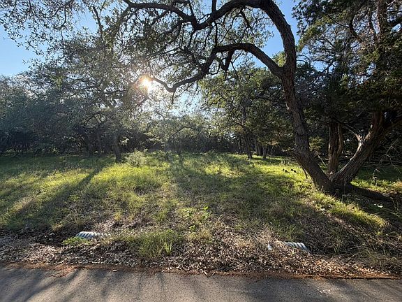 3rd image of 1206 Fawn Park