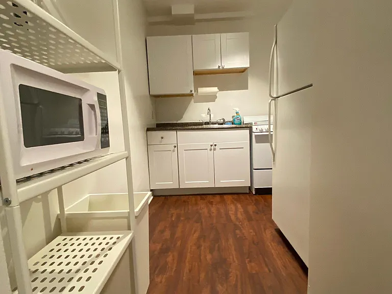 5100 5th Ave — Photo 3