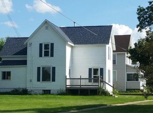 907 S Water St, Sparta, WI 54656