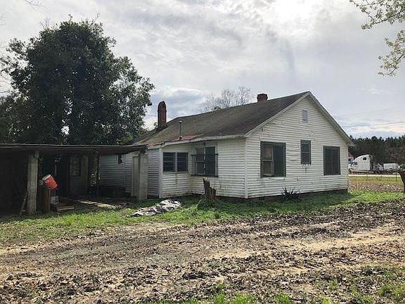 2nd image of 2475 Charleston Hwy