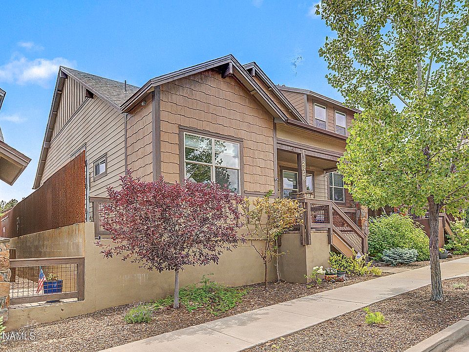 1st image of 2856 W Presidio Dr