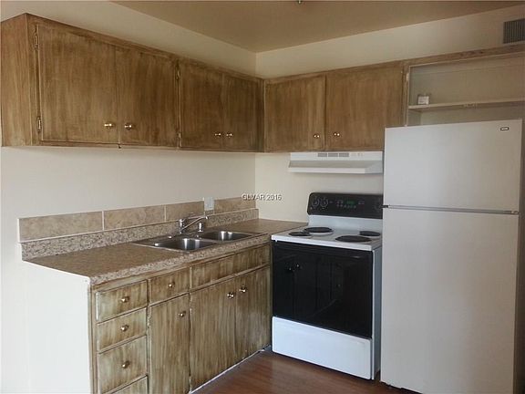 2nd image of 212 Orland St APT 21