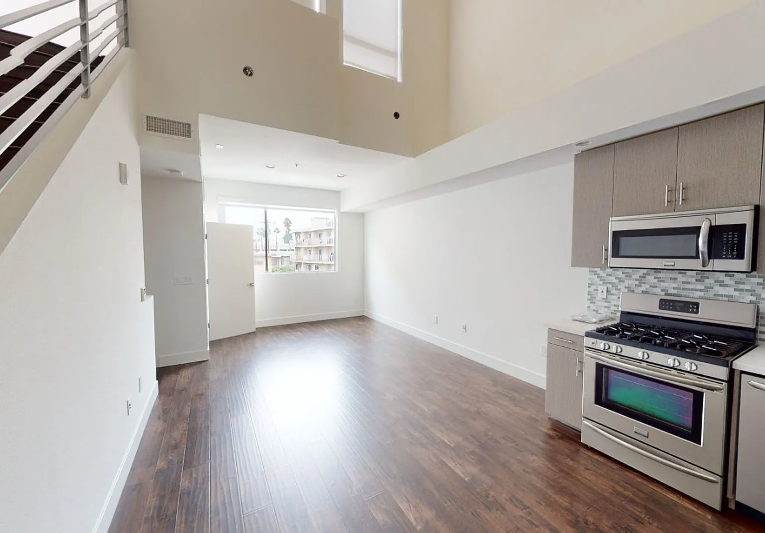 Lindblade Lofts — Photo 2