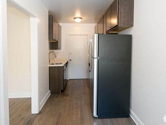 3rd image of 2639 N Spaulding Ave APT 2S