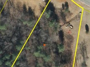 2743 Kite Dr, Lenoir, NC 28645