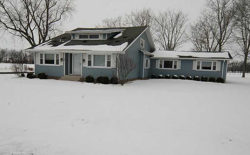 1st image of 448 Railroad St