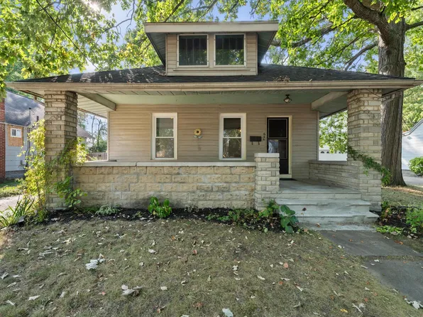 644 N 12th St, Niles, MI 49120