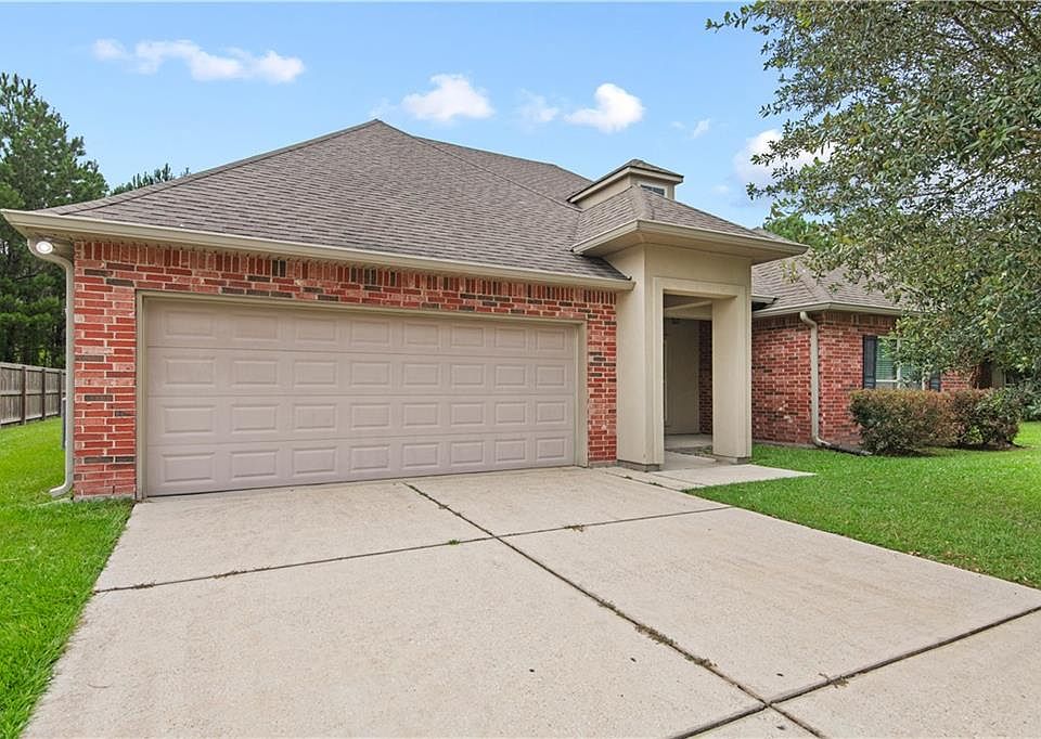 1st image of 629 Woodburne Loop