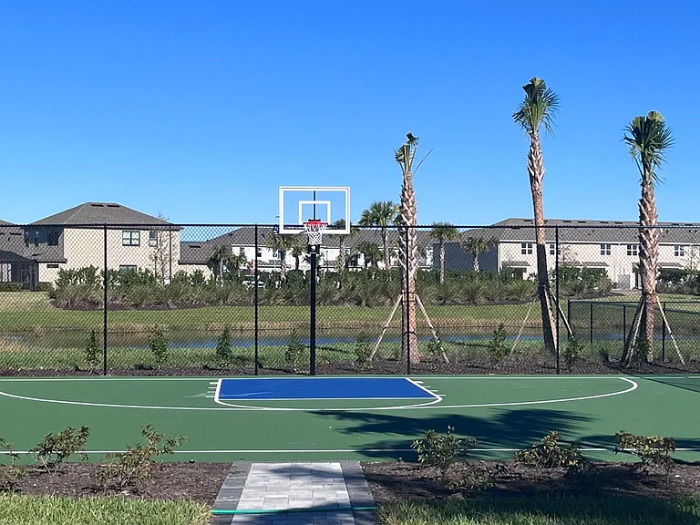 15237 Shady Palms Ln — Photo 22