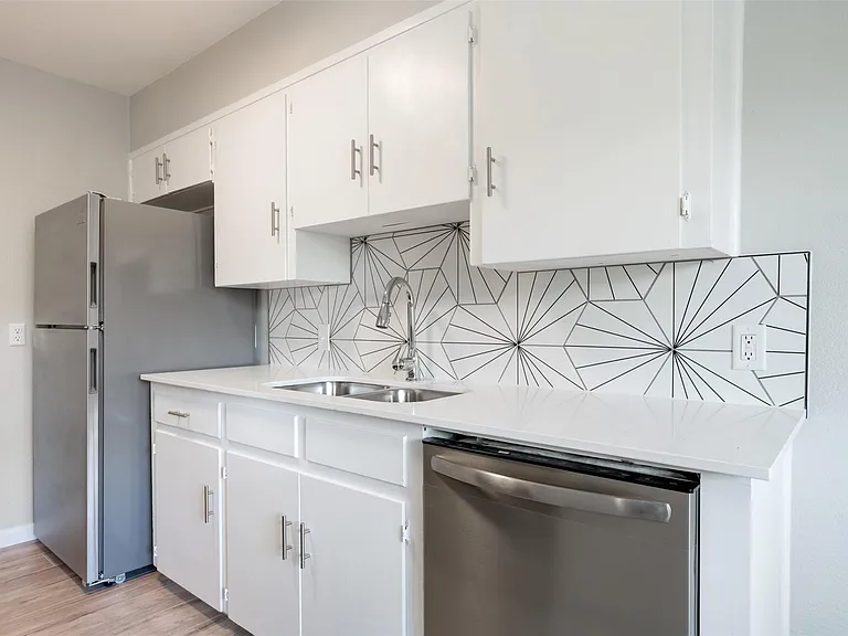 1513 Braes Ridge Dr #B — Photo 13