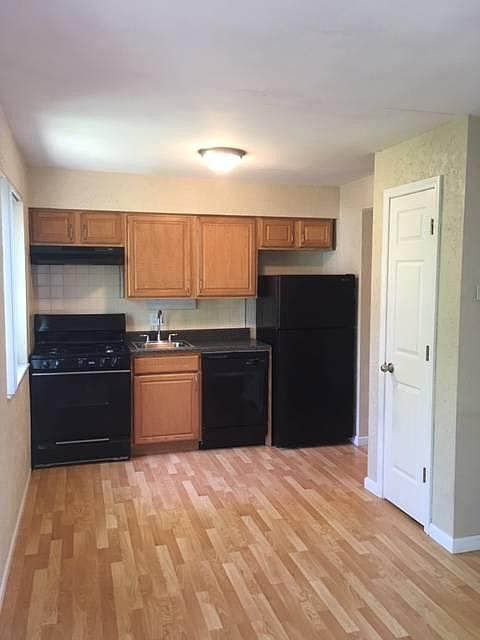 1st image of 7119 South St #210