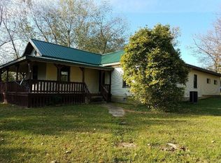 2747 State Route 76, Willow Springs, MO 65793