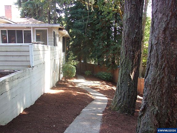 5th image of 3929 Pringle Rd SE