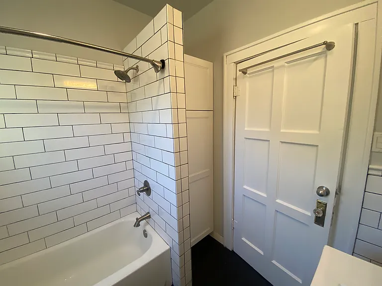 124 W Norwood Ct #1 — Photo 11