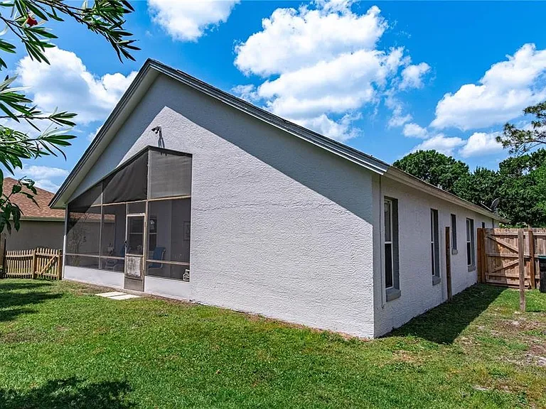 767 Meadowside Ct — Photo 27