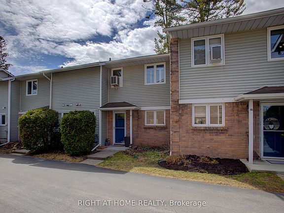 3rd image of 39 28th St S #17