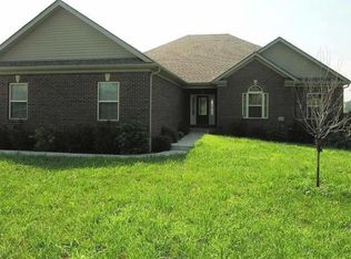 104 Walnut Creek Dr, Georgetown, KY 40324