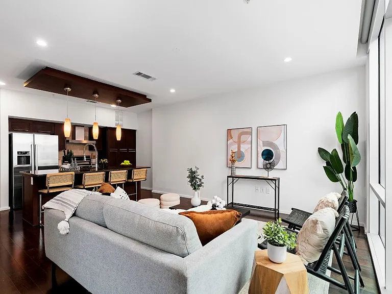 1600 Barton Springs Rd #5204 — Photo 2