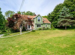 101 Railtree Hill Rd, Woodbury, CT 06798