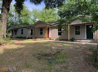 718 Charlse Dr, Perry, GA 31069