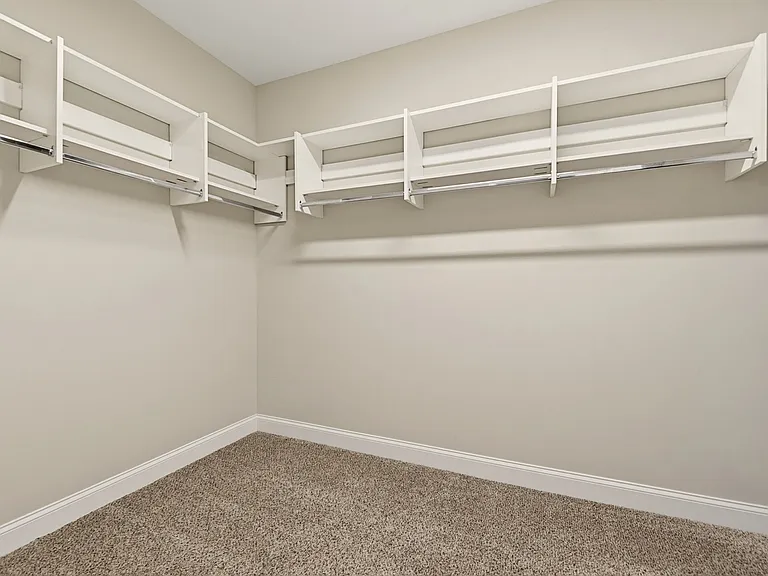 9924 Winding Hill Ln — Photo 11