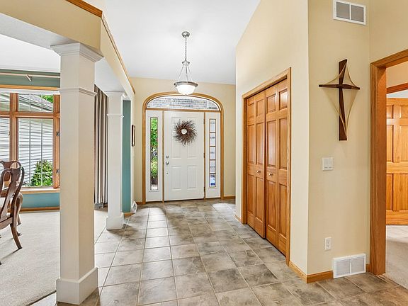 4th image of 1802 Pineview Dr