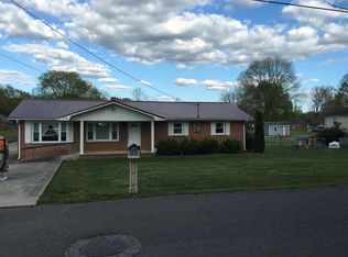 913 Oak St, Manchester, TN 37355