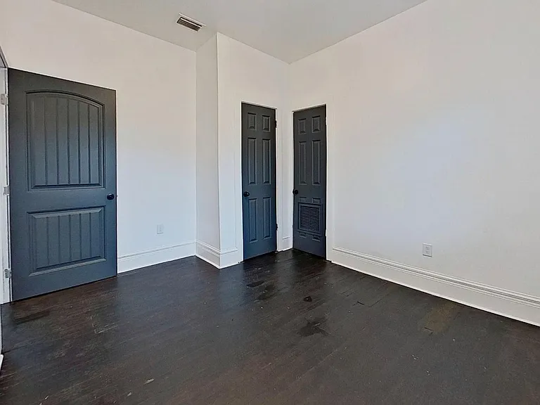 3020 N Laura St — Photo 15
