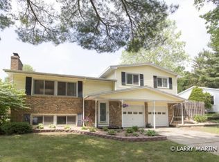 5277 Christie Ave SE, Kentwood, MI 49508