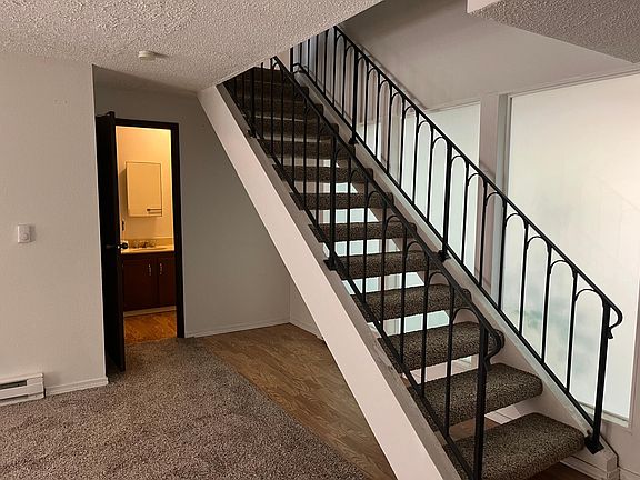 2nd image of 14505 NE 6th Pl