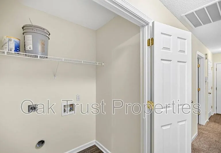 7939 Vermont Rd — Photo 18