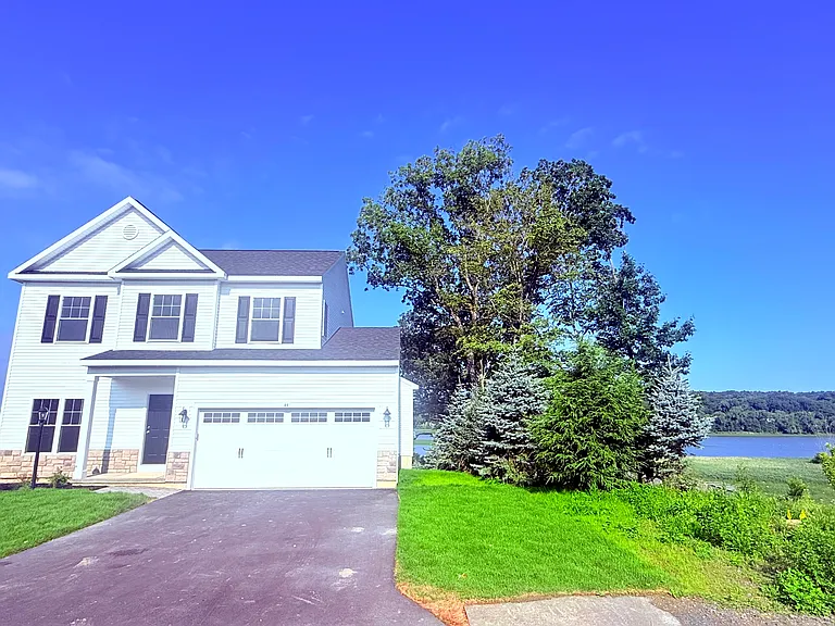 44 Nantucket St — Photo 26