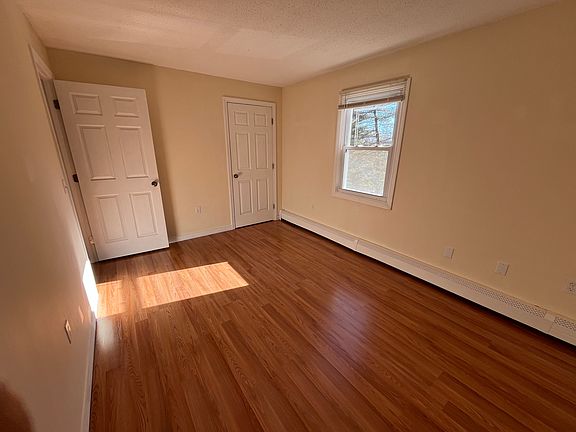 5th image of 1 Oak Hill Ln APT 109