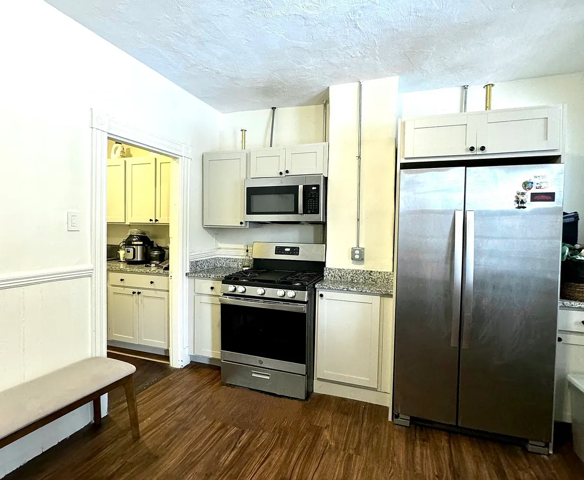 Building Photo - 868 Huntington Ave #2