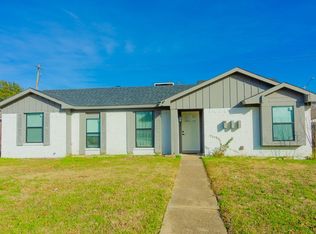 1712 Rocky Place Ct, Dallas, TX 75217