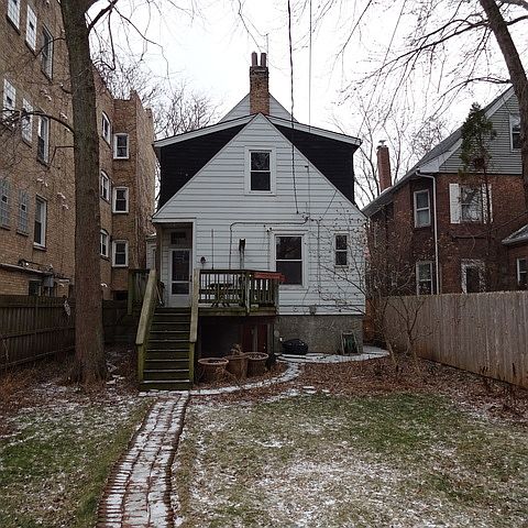 2nd image of 1538 W Estes Ave