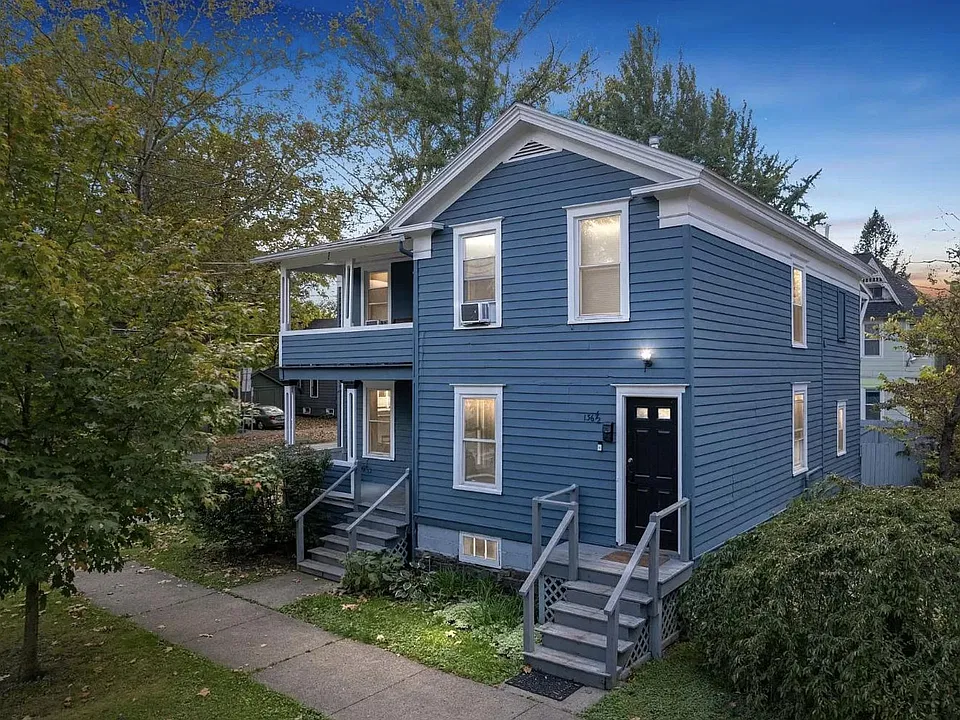 136 Fayette St